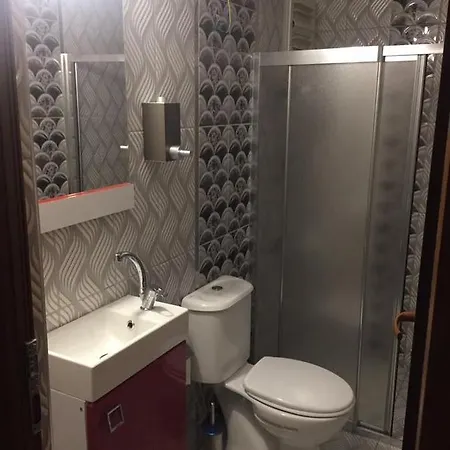 Oezguer 3* Antália