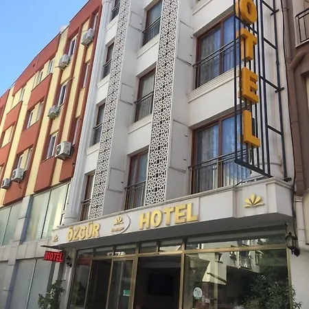 Oezguer Antalya