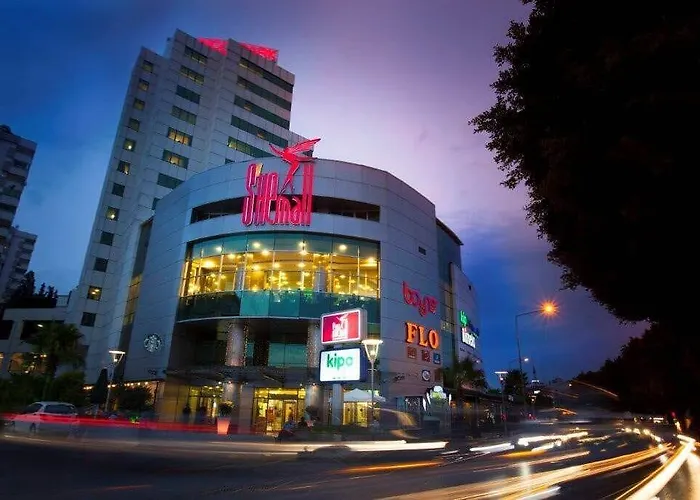 Oezguer Hotell Antalya
